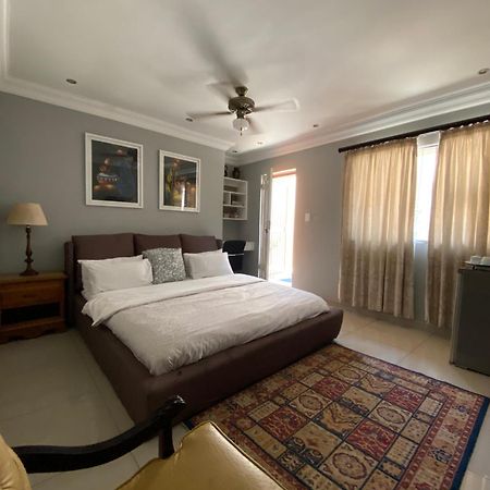 The Afropolitan Villa Johannesburg Bagian luar foto